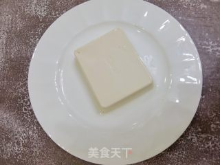 牛油果拌豆腐的做法步调：3