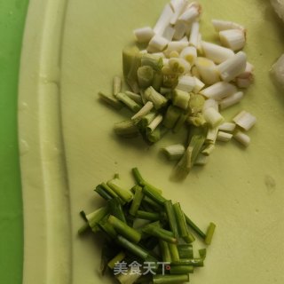 虾米焖冬瓜的做法步调：2
