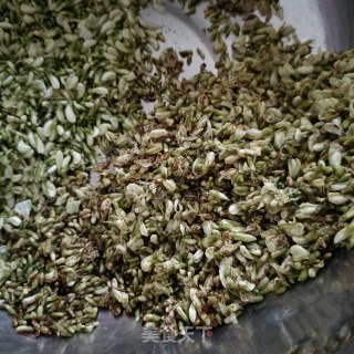 白糖槐花茶的做法步调：7