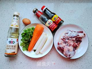 酸汤牛肉馄饨的做法步调：1