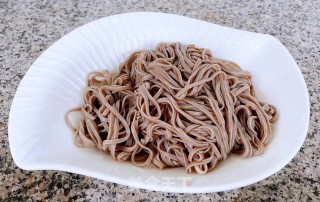 番茄排骨煎蛋荞麦里的做法步调：4