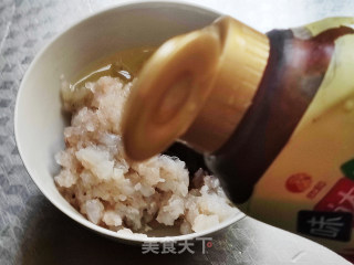 虾肉火晶包的做法步调：2