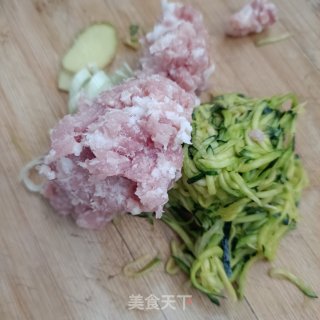 北瓜肉馄饨的做法步调：6
