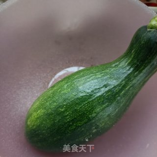 北瓜肉馄饨的做法步调：1