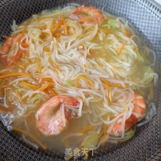 利剑萝卜炖明虾的做法步调：9