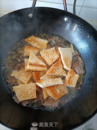 梅干菜卤牛肉泡馕的做法步调：6