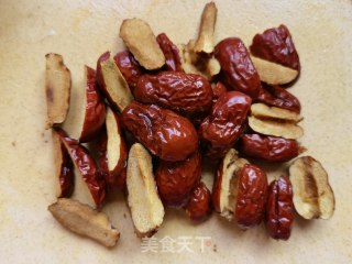 白枣芋头豆乳的做法步调：3