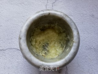 白薯菜馍蘸白油蒜汁的做法步调：10