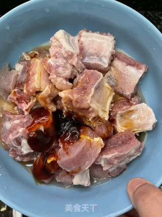 五指毛桃蒸排骨的做法步调：5