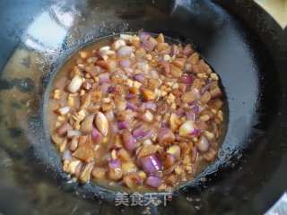 茄子肉丁挨卤里的做法步调：7