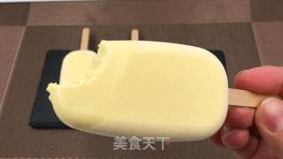 特浓奶油雪糕，奶喷鼻浓重，建造简朴，涓滴没有比购的好。的做法步调：13