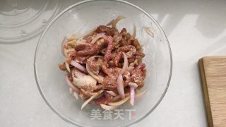 洋葱炒牛肉的做法步调：6