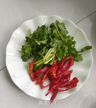 洋葱炒牛肉的做法步调：7