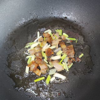 肉片虾皮焖冬瓜的做法步调：5