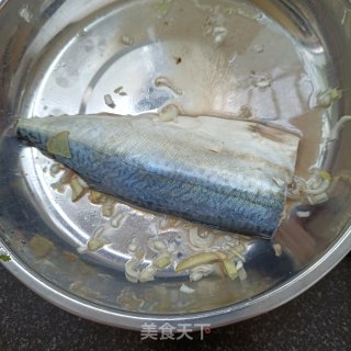 煎青花鱼的做法步调：5