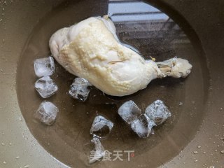 泡椒柠檬脚撕鸡的做法步调：6