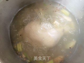 泡椒柠檬脚撕鸡的做法步调：4