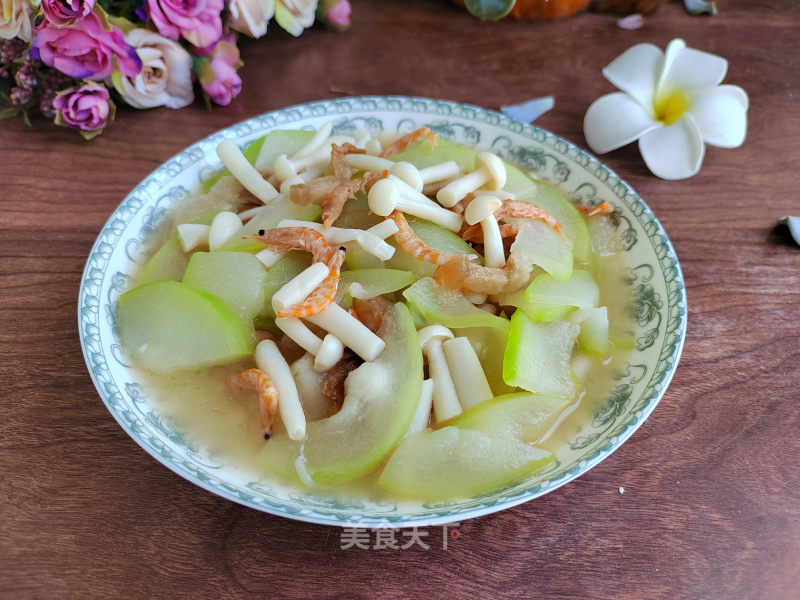 鳞虾海陈菇烧蒲瓜的做法