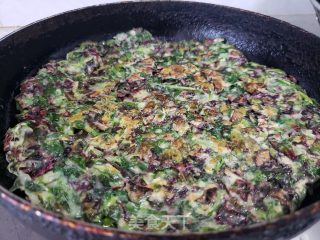 苋菜鸡蛋煎饼的做法步调：8