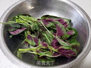 苋菜鸡蛋煎饼的做法步调：2