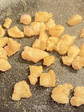 陈甜蜜味的茭利剑炒肉的做法步调：3