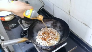 猪肉豆角卤里的做法步调：4
