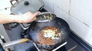 猪肉豆角卤里的做法步调：5