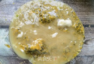 百喷鼻果柠檬蜜的做法步调：10