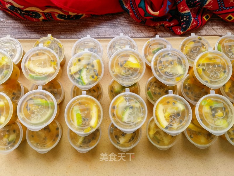 百喷鼻果柠檬蜜的做法