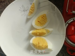 煮蛋拼盘的做法步调：6