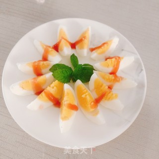 煮蛋拼盘的做法步调：8