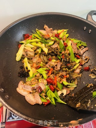 四川老咸菜回锅肉的做法步调：7