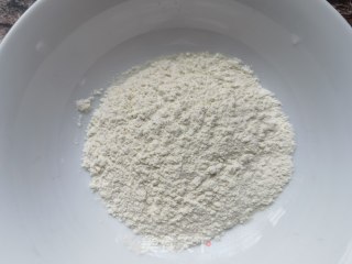 小米椒喷鼻葱豆渣煎饼的做法步调：2