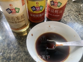两伏天，凉拌里的做法步调：11