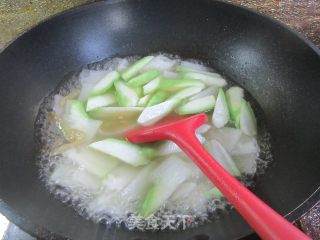 榨菜丝单瓜汤的做法步调：7