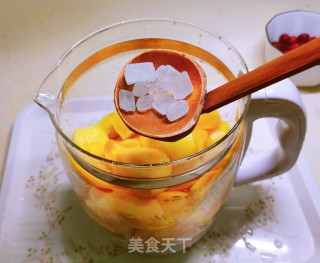 黄桃冰糖火的做法步调：5