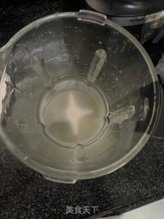 奶喷鼻绿豆沙的做法步调：4