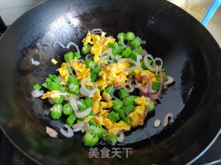 洋葱春葵炒蛋的做法步调：9