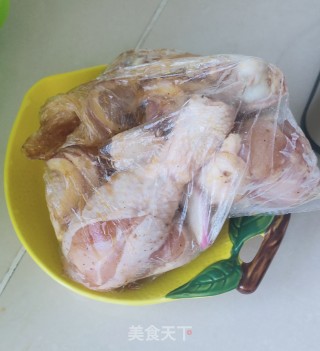 洋葱烤鸡腿的做法步调：2