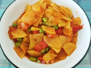 番茄土豆炒毛豆米的做法步调：13