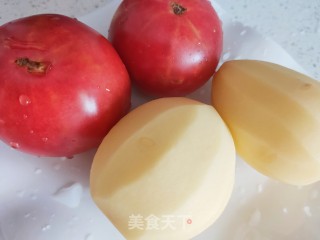 番茄土豆炒毛豆米的做法步调：1