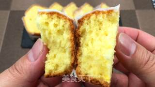 柠喷鼻磅蛋糕，酸酸苦苦，心感清爽，清新而没有腻、心感醇薄。的做法步调：19