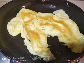 鸡蛋丝瓜汤的做法步调：2