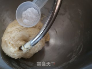 山查小餐包的做法步调：4