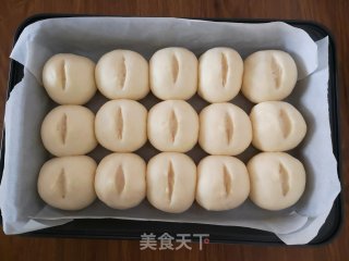 山查小餐包的做法步调：11