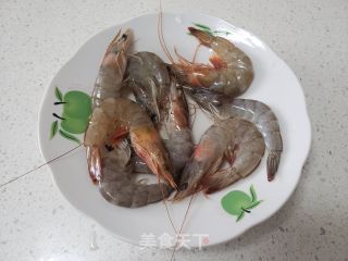 韭苔炒虾仁的做法步调：3