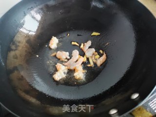虾仁炒春葵的做法步调：5