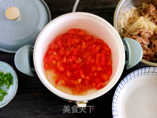 浓汤番茄肥牛卷的做法步调：4