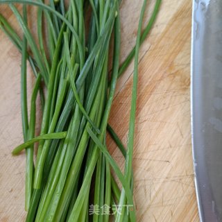 海米韭苔炒秀珍菇的做法步调：4