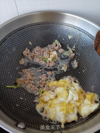 肉终鸡枞花煎蛋汤的做法步调：5